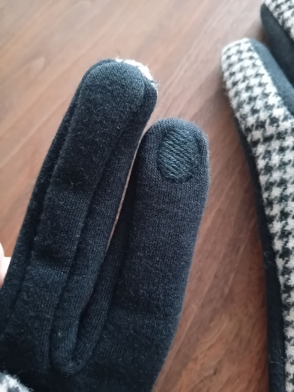 Tchibo Handschuhe & Handstulpen: TCM Touchscreen-Handschuhe, Schwarz-Weiss, Grösse M/L – Neu (gemäss Beschreibung) aus Burgdorf von carodesign1 2