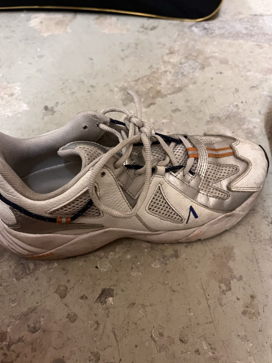 Scarpe da donna: Sneakers – Usato da Zürich venduto da AlineCr 1