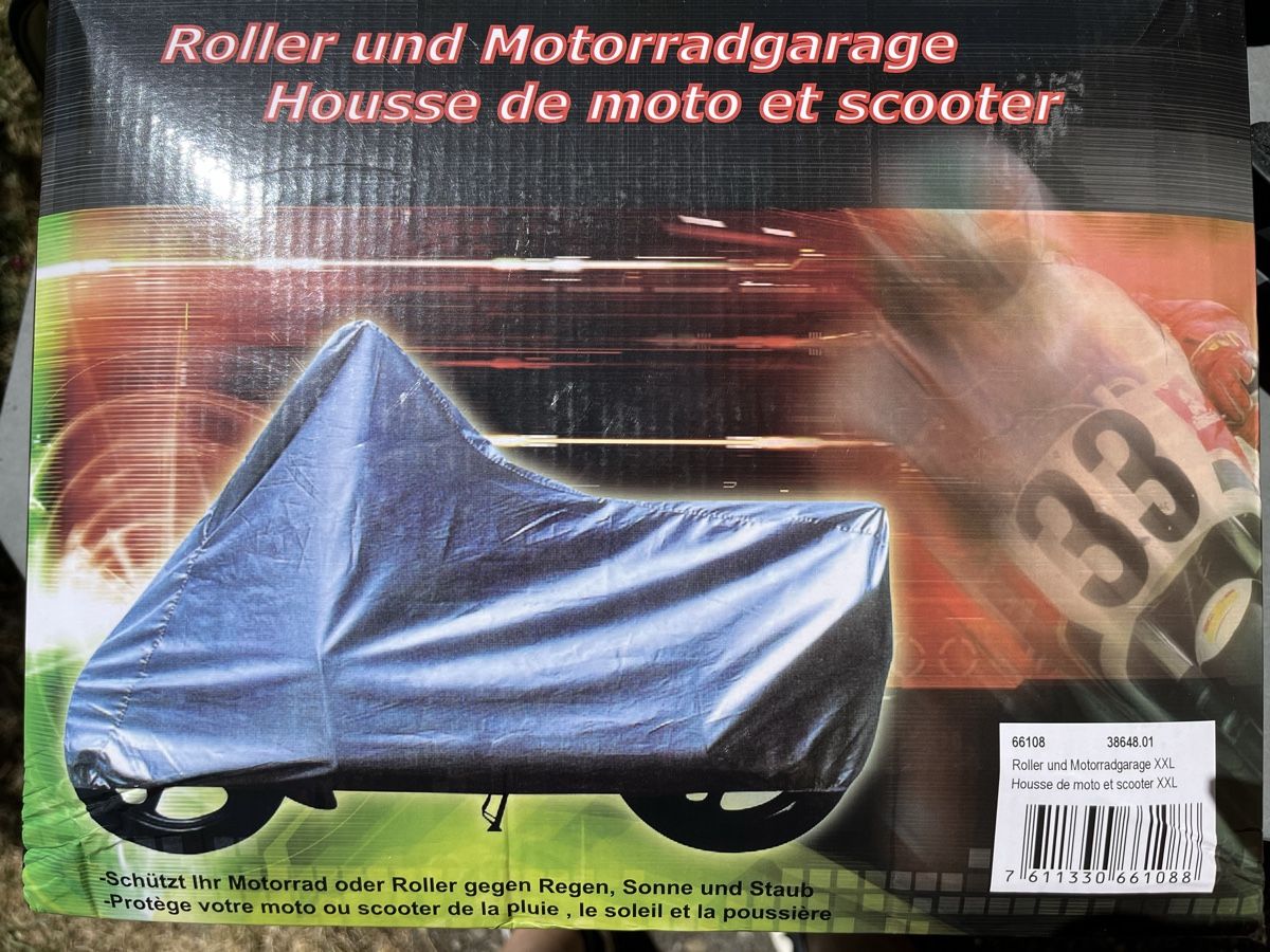 Housses de moto: Housse moto et scooter – Neuf avec emballage d'origine à Vers-chez-Perrin par Alex011