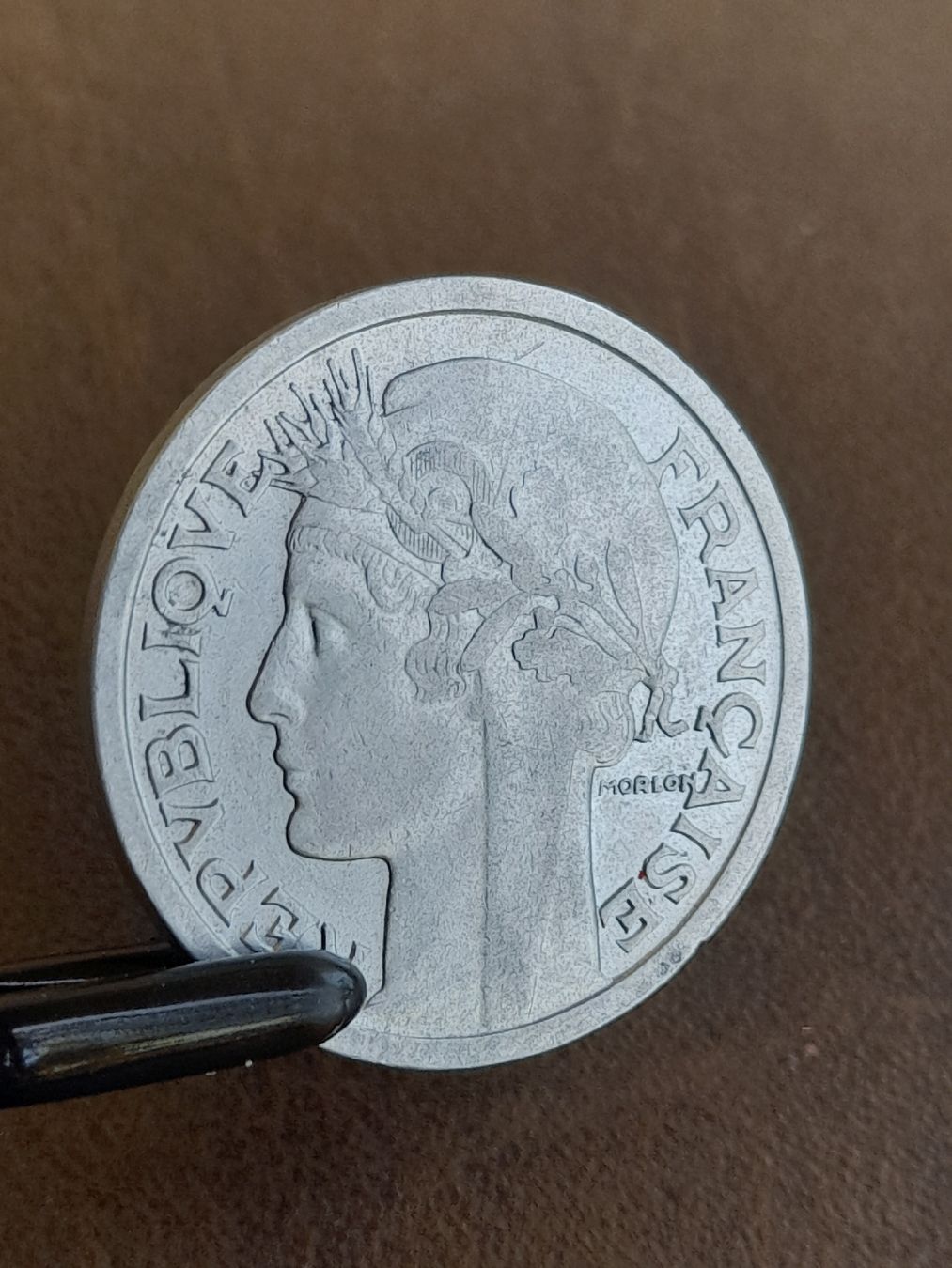 Alle Münzen: 2 Francs 1946 b Frankreich  – Gebraucht aus Basel von Basel_20 7