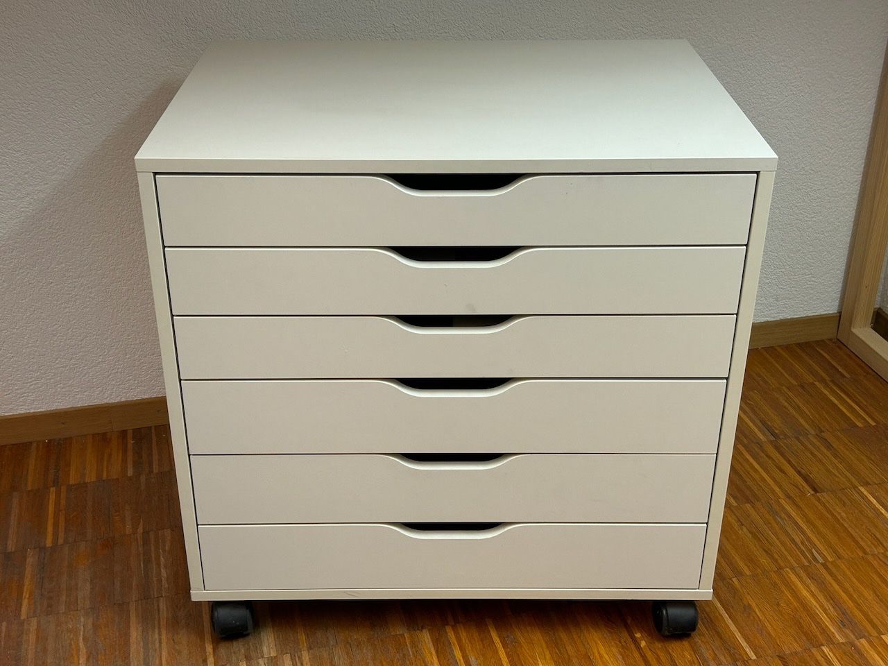 Ikea Cassettiere: Schubladenmöbel IKEA Alex – Usato da Zürich venduto da chrigolo1 1