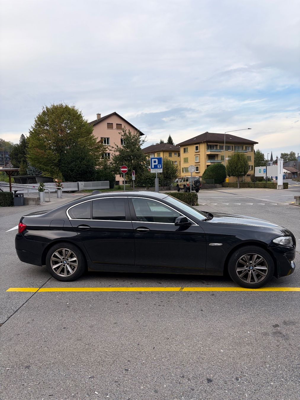 BMW Autos: BMW 523i – D'occasion à Luzern par Juli_80 2