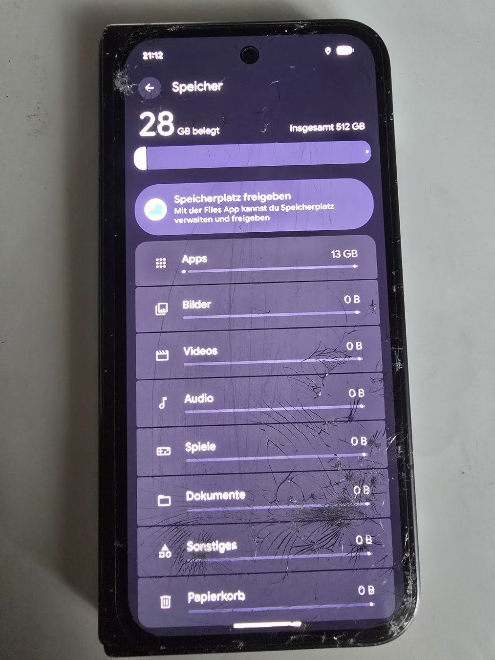 Google Telefoni cellulari / Smartphones: Pixel 9 Pro Fold 512GB – Difettoso da Altstätten SG venduto da speed_19993 3