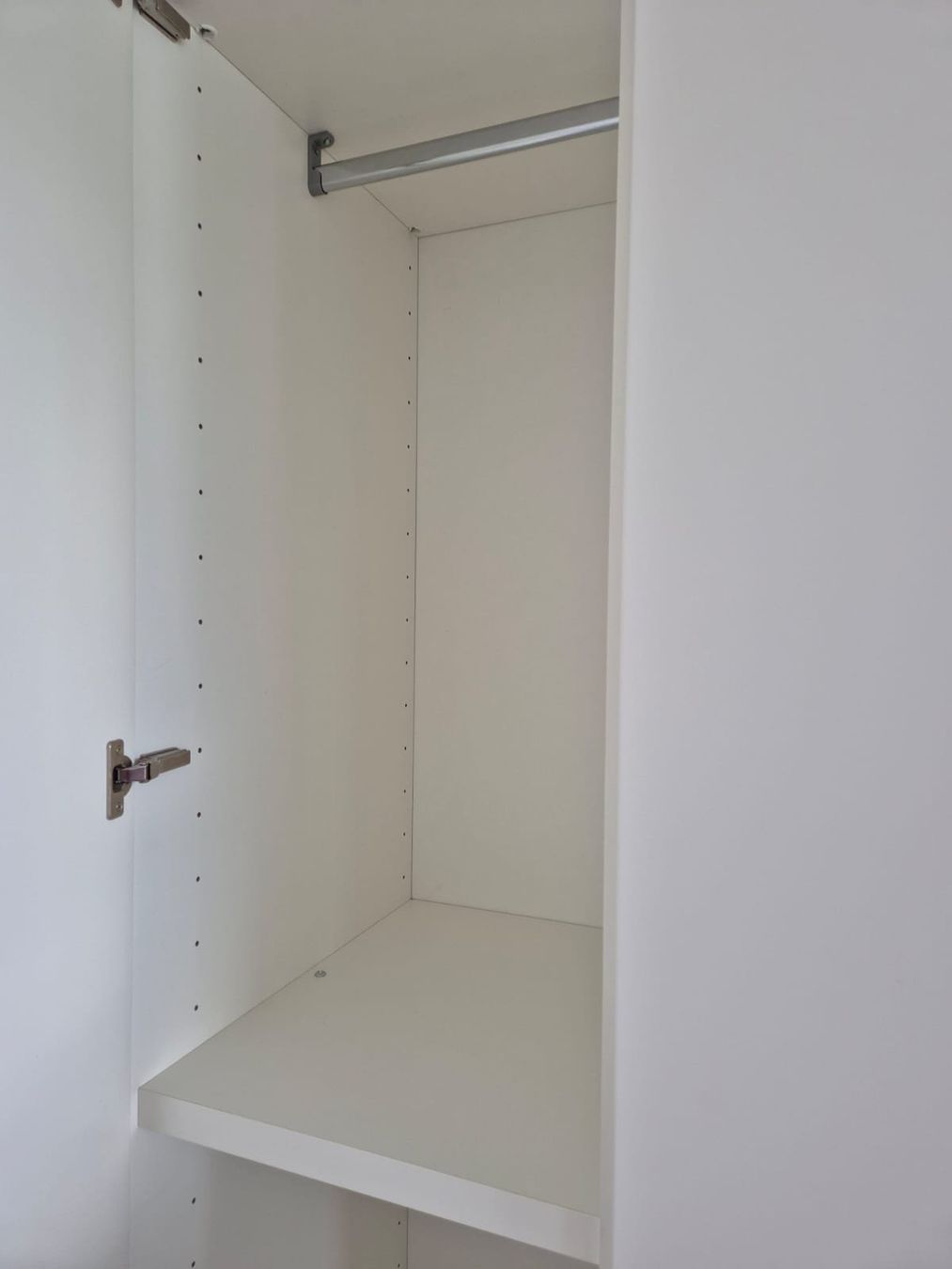 Ikea Armadi: IKEA Schrank (230x140x61cm) – Usato da Rüschlikon venduto da geo_z7hf 3