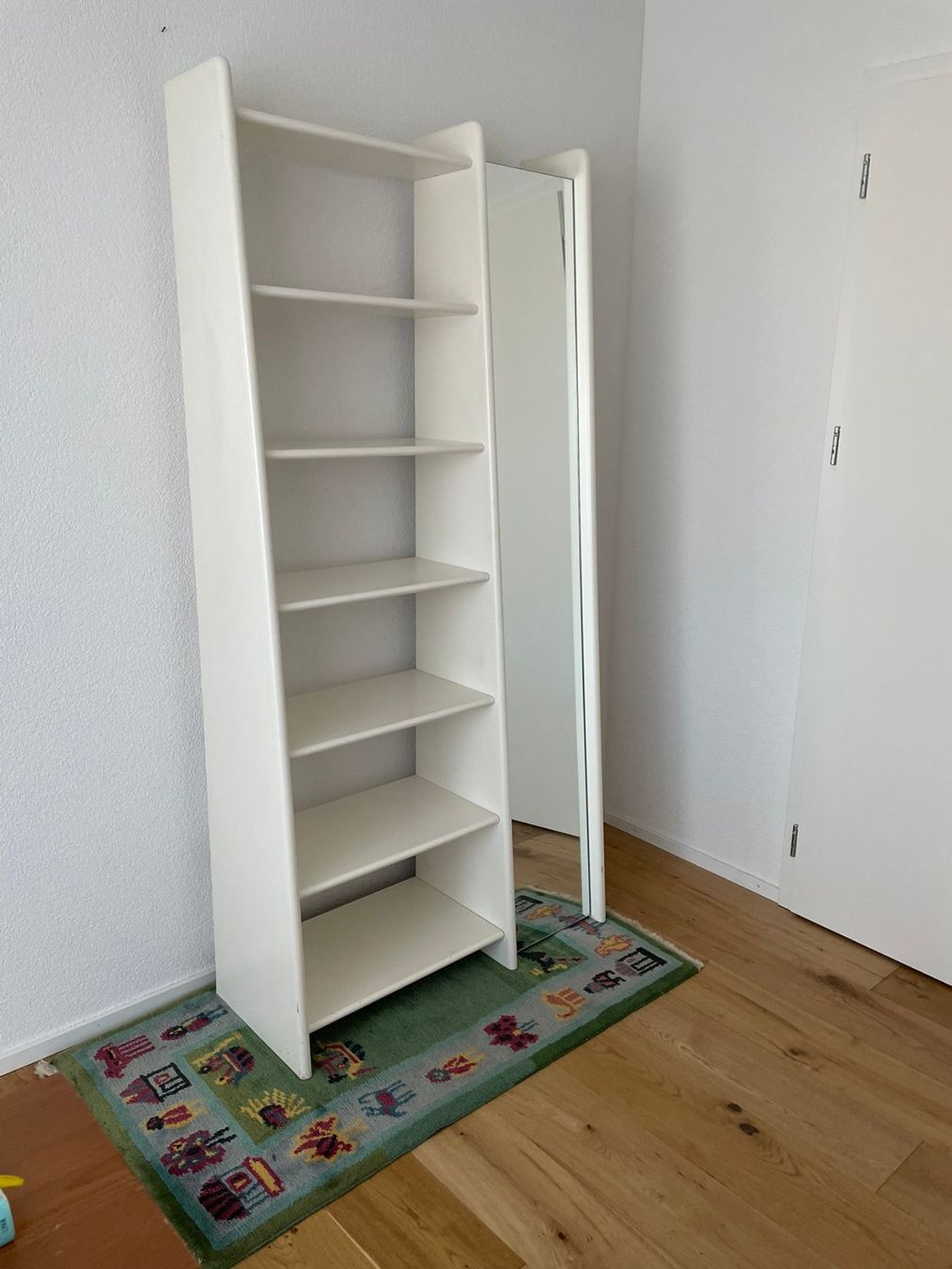 Scaffali: Bücherregal weiss mit Spiegeltüre – Usato da Galmiz venduto da Radtourenfahrer 1