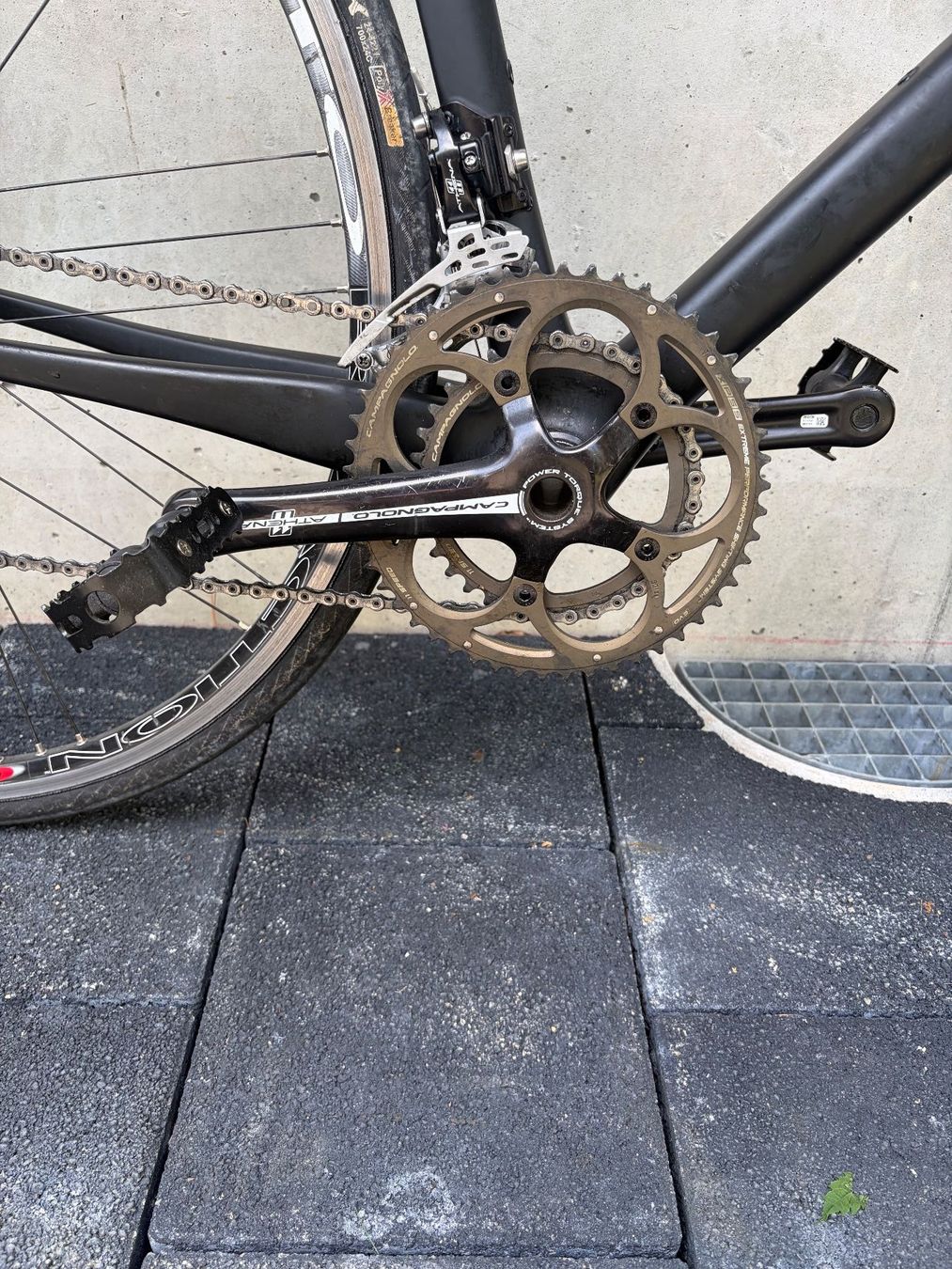 Biciclette: Carbon Rennrad mit Campagnolo Schaltung – Usato da Rüttenen venduto da and_nm8v 4