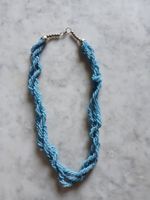 Collana torchon perline azzurre