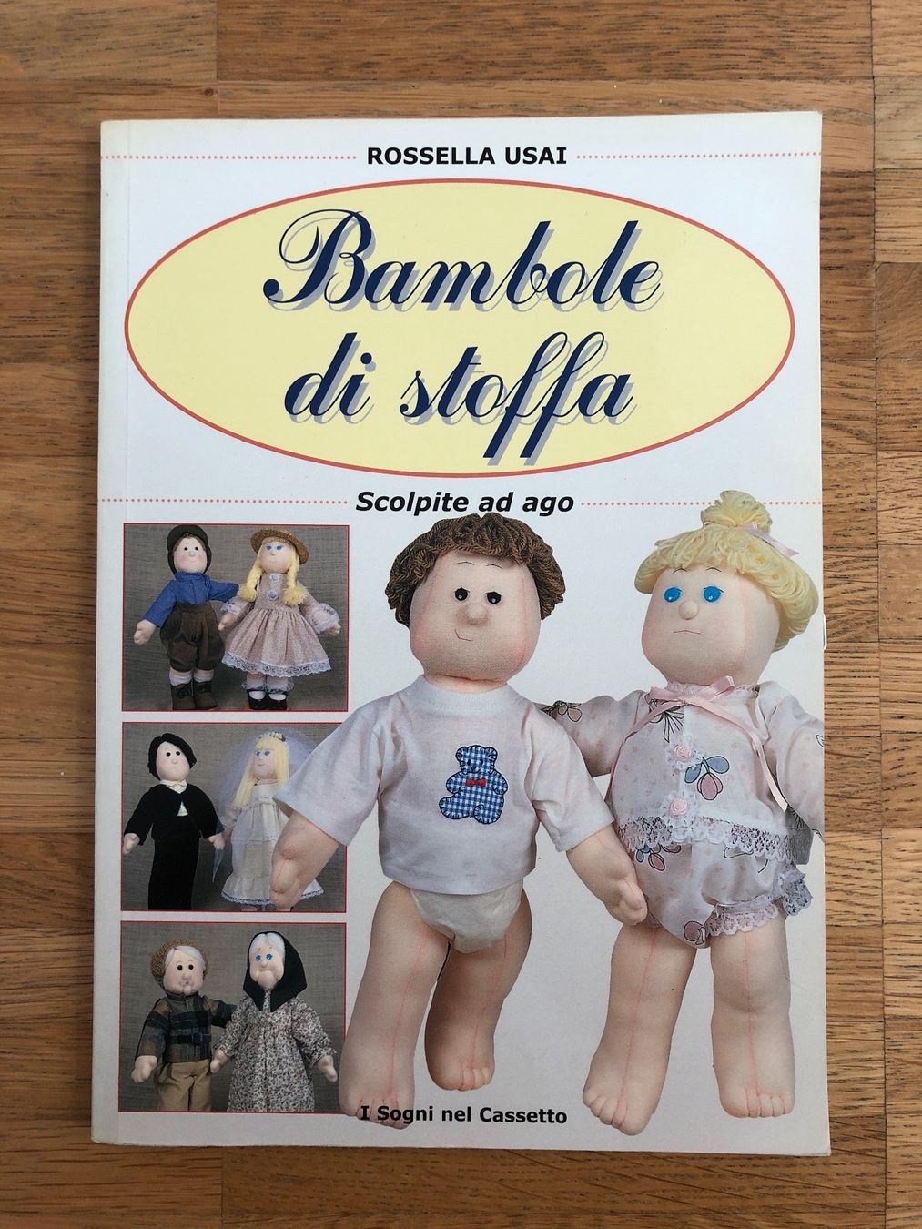 Libri: Libro - bambole i stoffa – Nuovo (secondo la descrizione) da Basel venduto da ser_qy29