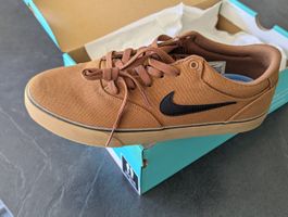 Nike SB Chron 2 CNVS Herren Sneaker Grösse 43 fabrikneu