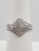 ◾️◾️Ring 10Karat Weißgold , Diamanten Brillantschliff
