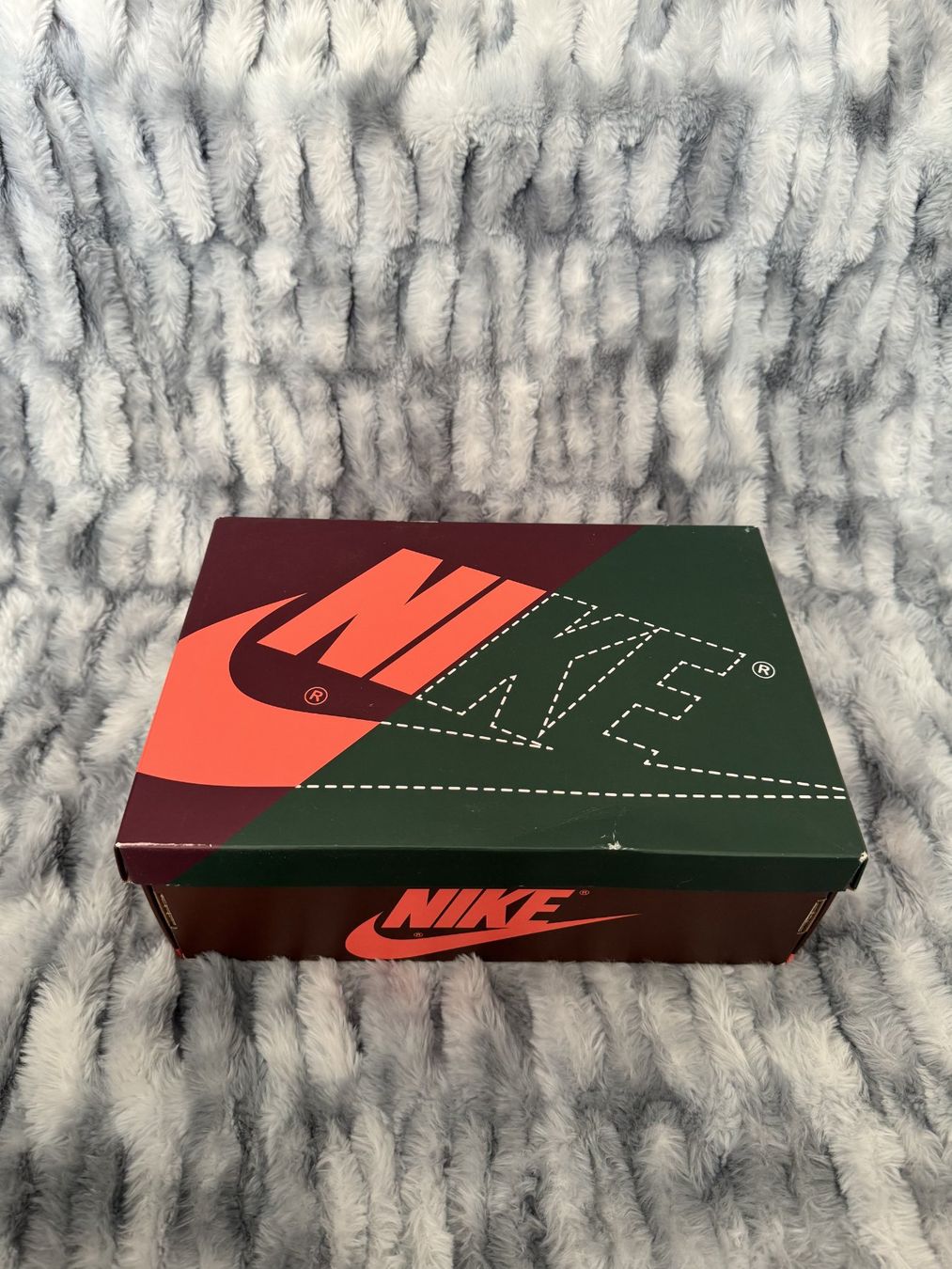 Jordan Scarpe da uomo: Jordan 1 Retro High OG Hand Crafted US 6.5 Men – Nuovo (secondo la descrizione) da Kilchberg ZH venduto da Centipaide 6