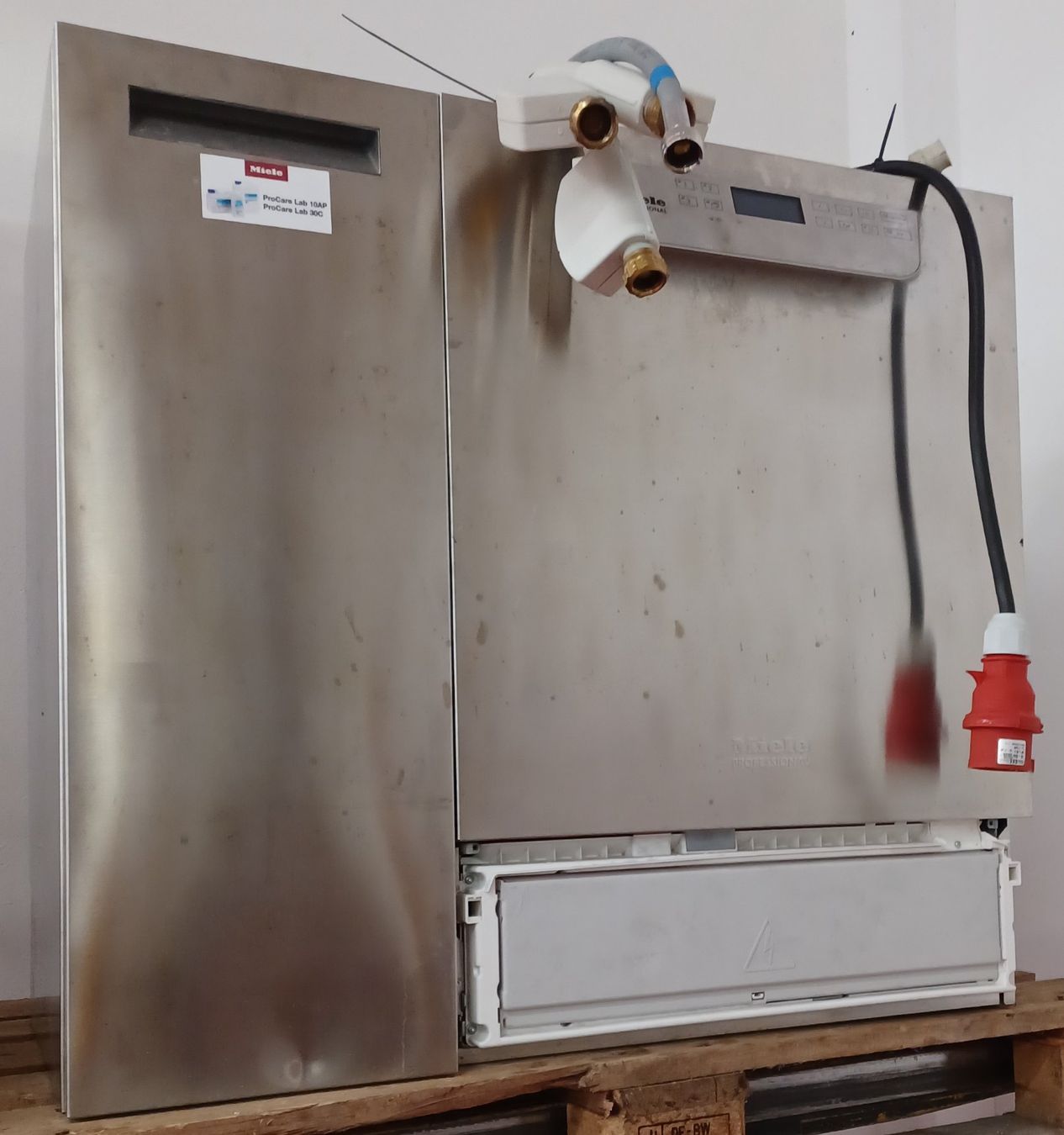 Miele Geschirrspüler: Miele PG 8583 CD – Gebraucht aus Niederdorf von LeptonAG_Labor