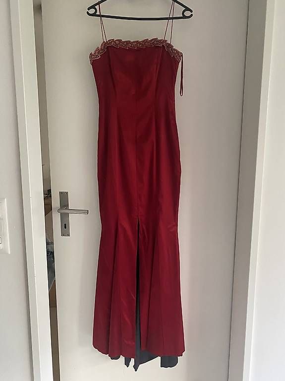 Vestiti: Festkleid XS,S – Usato da Basel venduto da svetlana010