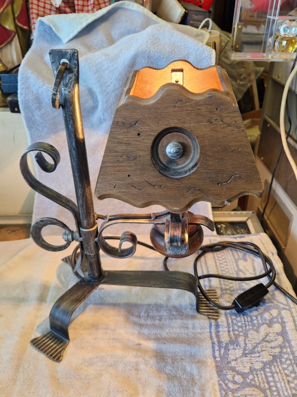 Lampes: Schmiedeisene Vintage Nachttischlampe – D'occasion à Wädenswil par tome70 2