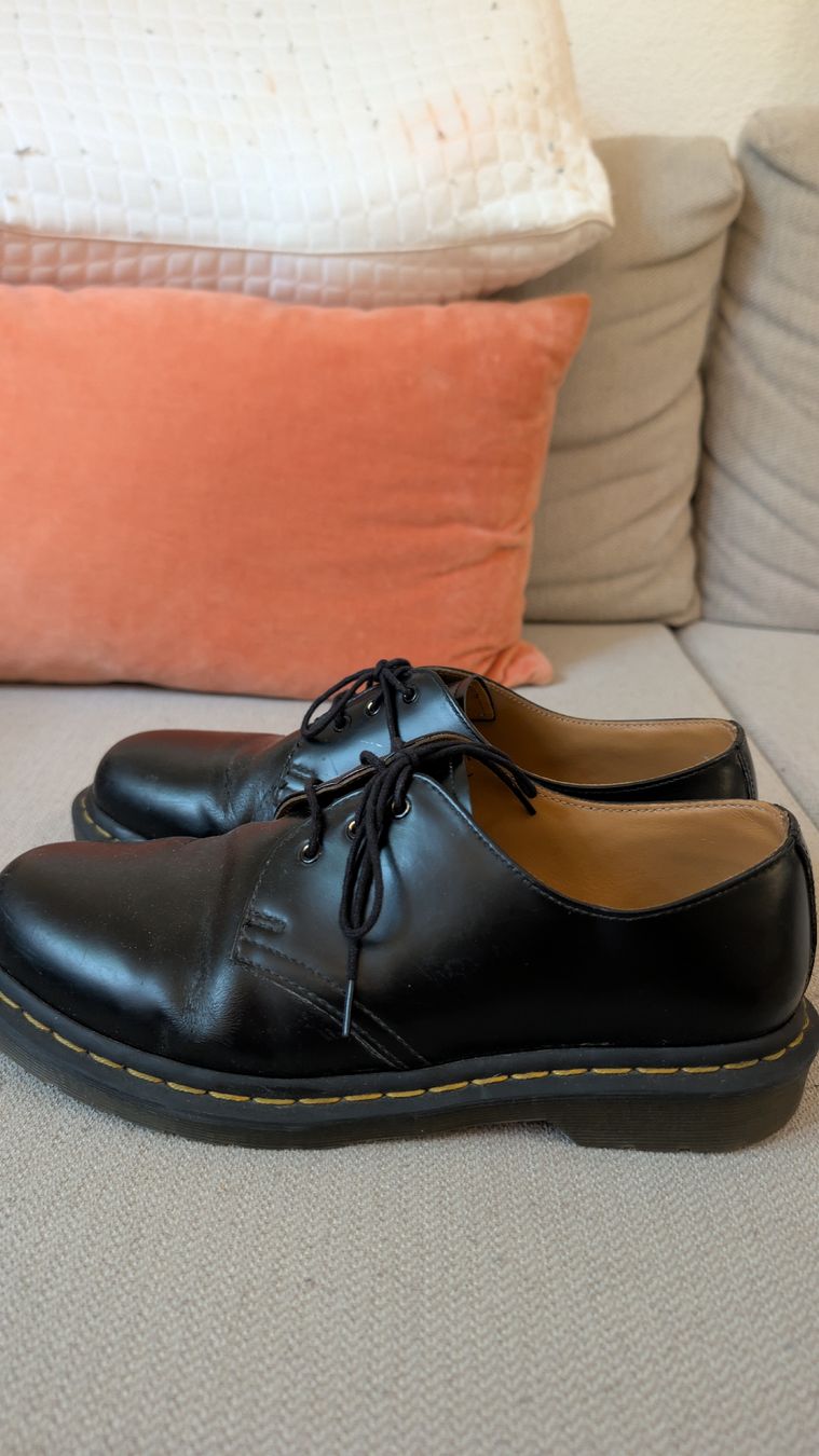 Scarpe da uomo: Dr Martens 42 – Usato da Zürich venduto da ton_ly68 1