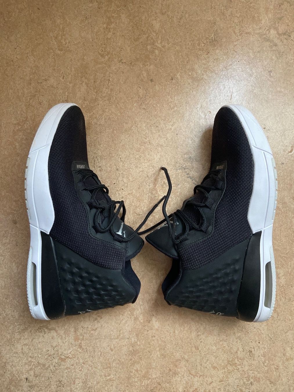 Jordan Scarpe da uomo: Nike Jordan Academy Sneaker – Nuovo (secondo la descrizione) da Zürich venduto da dedasiba 3