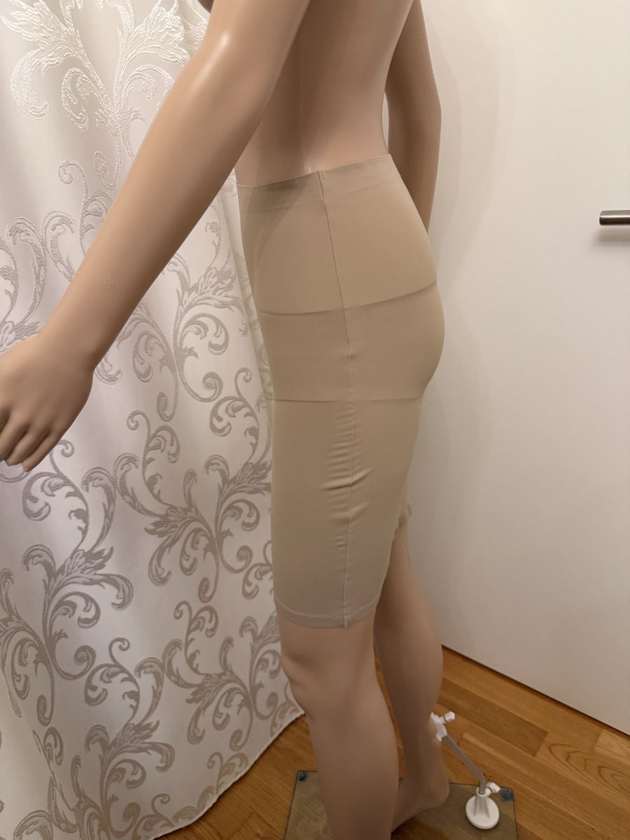 Altra biancheria intima: Unterrock beige Grösse S-M neu – Nuovo (secondo la descrizione) da Basel venduto da Ksjusha 1