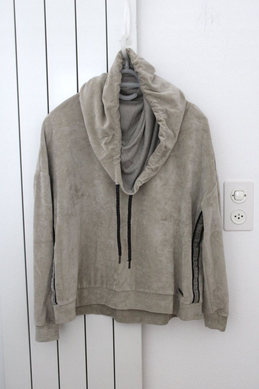 Maglioni & Felpe: Pullover halb Kapuze S/M – Usato da Locarno venduto da madame-tus-sauds 2