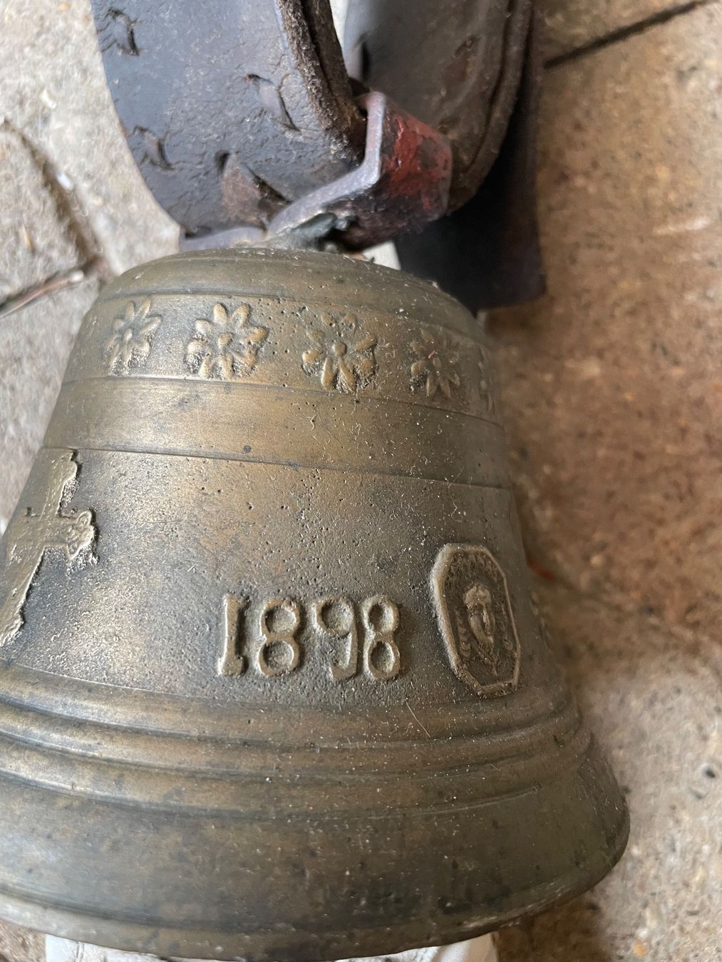 Campanacci mucche: Antike Kuhglocke von 1898 – Usato da Derendingen venduto da Resu8263 4