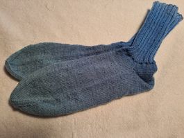 Handgestrickte Socken in Grösse 42 / 43