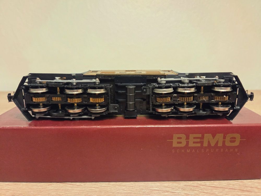 Bemo Modelleisenbahnen: Bemo 1255 121 E-Lok Krokodil 411 RhB H0m – Gebraucht aus St-Aubin-Sauges von Lo_Go 5