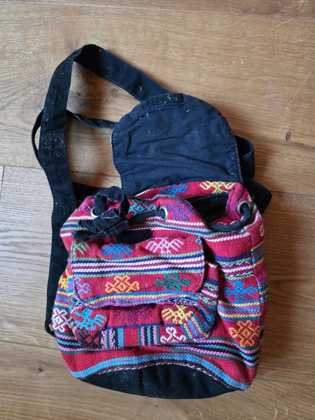 Zaini: Rucksack Tasche Täschli Stoff Bag Beutel – Usato da Walterswil BE venduto da Lonitti 1