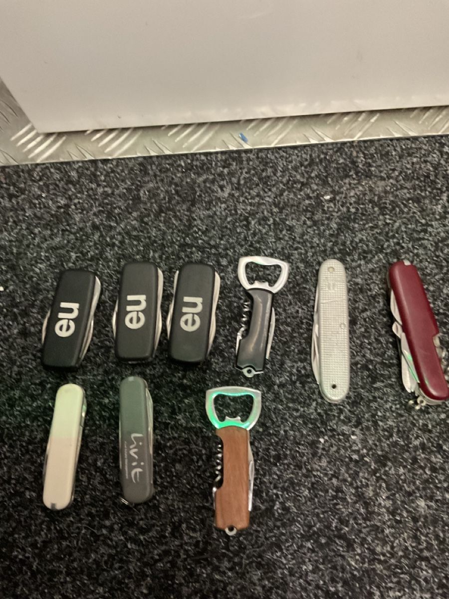 Coltelli tascabile: Diverse Sackmesser – Usato da Urdorf venduto da AMBASSADOR 3