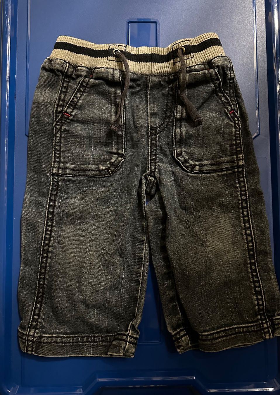 Pantaloni: bequeme Jeans Hose Gr. 80 – Usato da Illnau venduto da Xanny777