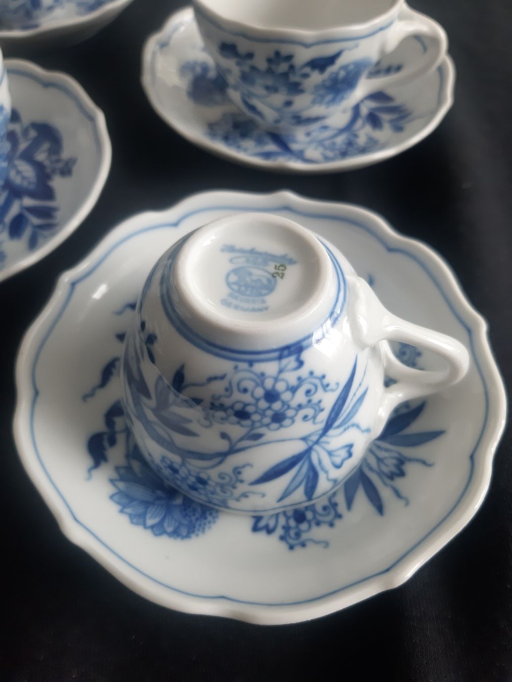 Hutschenreuther Set di piatti: Hutschenreuther espresso-Service. – Nuovo (secondo la descrizione) da Schattdorf venduto da epp_db95 1