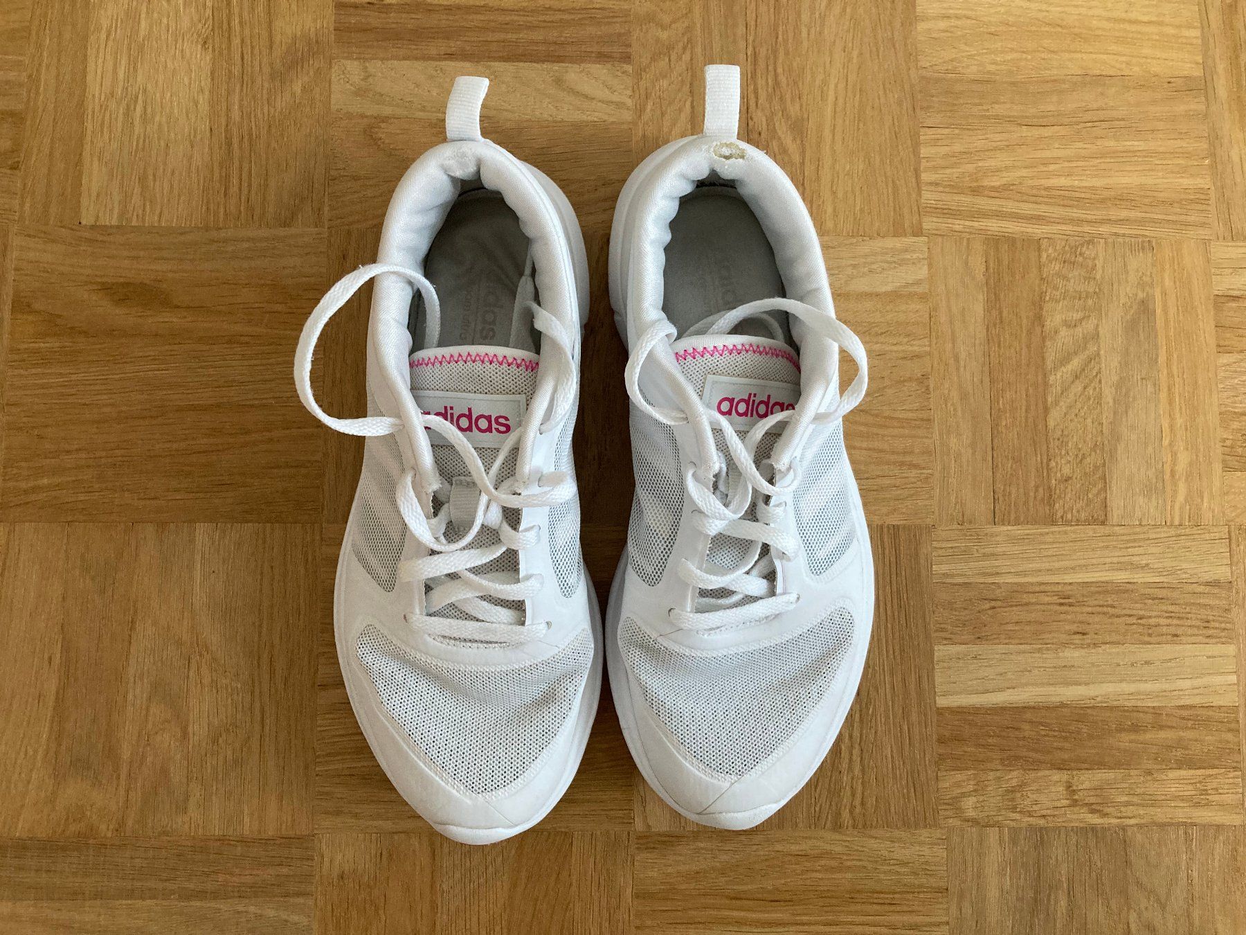 Adidas Scarpe da donna: Adidas Sneaker weiss, Gr. 36 - 36.5 – Usato da Winterthur venduto da nelead 2