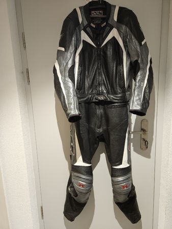 Lederkombi iXS 2-Teiler Gr. 114 Schwarz/Weiss guter Zustand