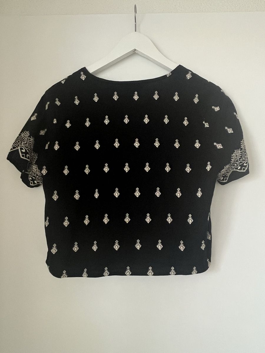 Only Camicette: Only Sommer-Bluse Grösse XS – Usato da Frauenfeld venduto da heyLani 4