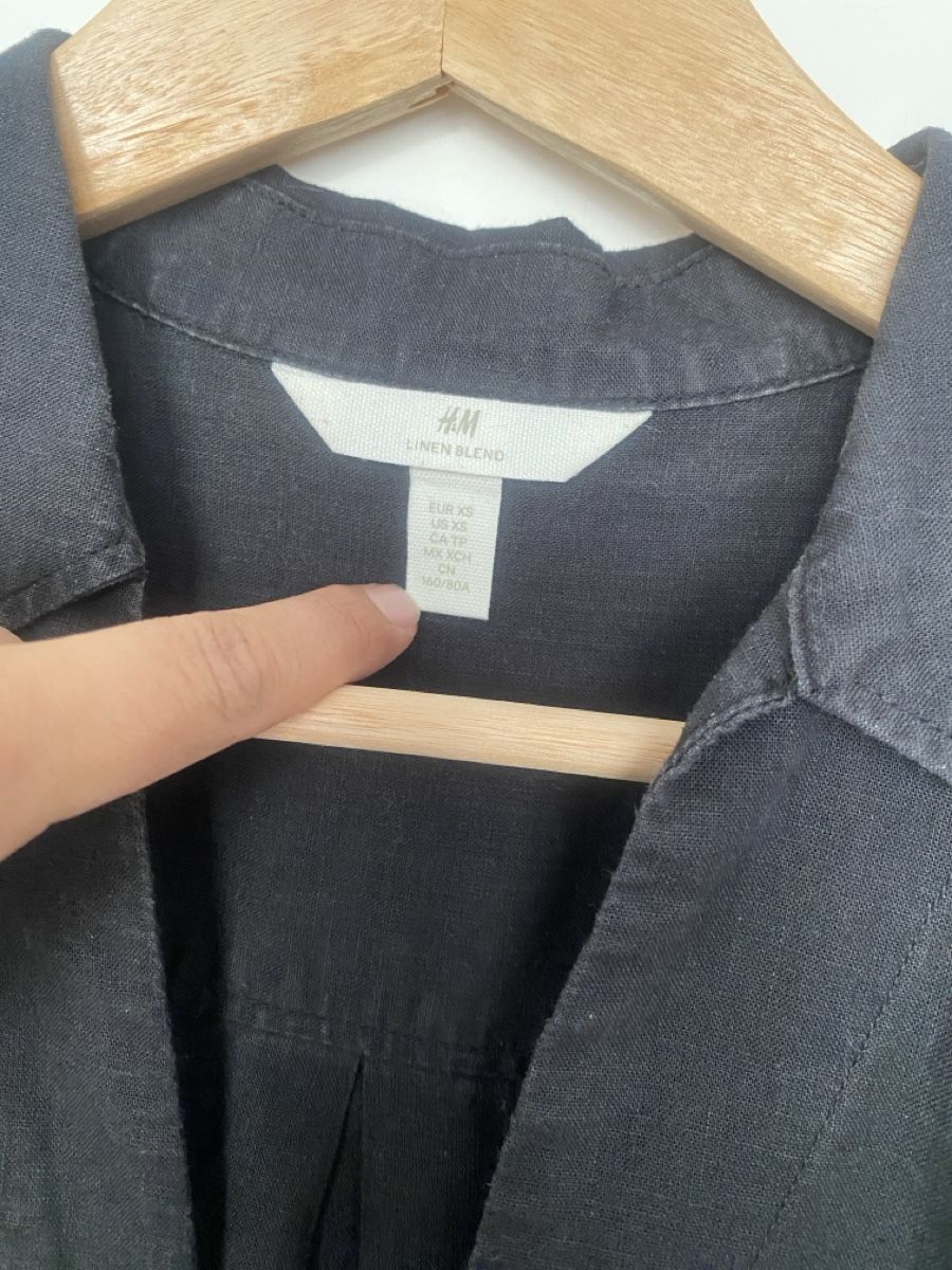 H&M Camicette: H&M Leinen Bluse schwarz XS – Usato da Ittenthal venduto da Lorinakuprecht0 2