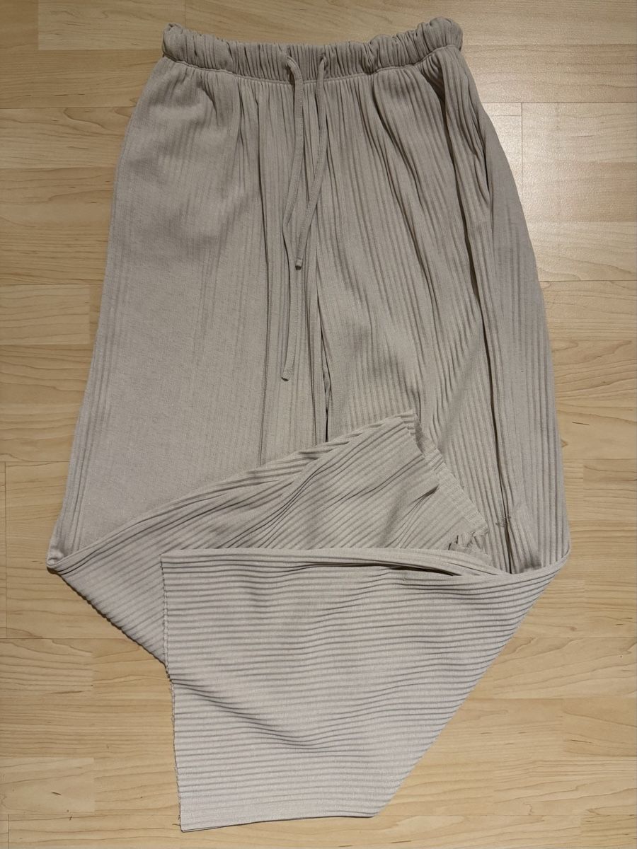 Hosen: Reserved Hose, beige, Grösse XS – Neu (gemäss Beschreibung) aus Tuggen von jess_gls06