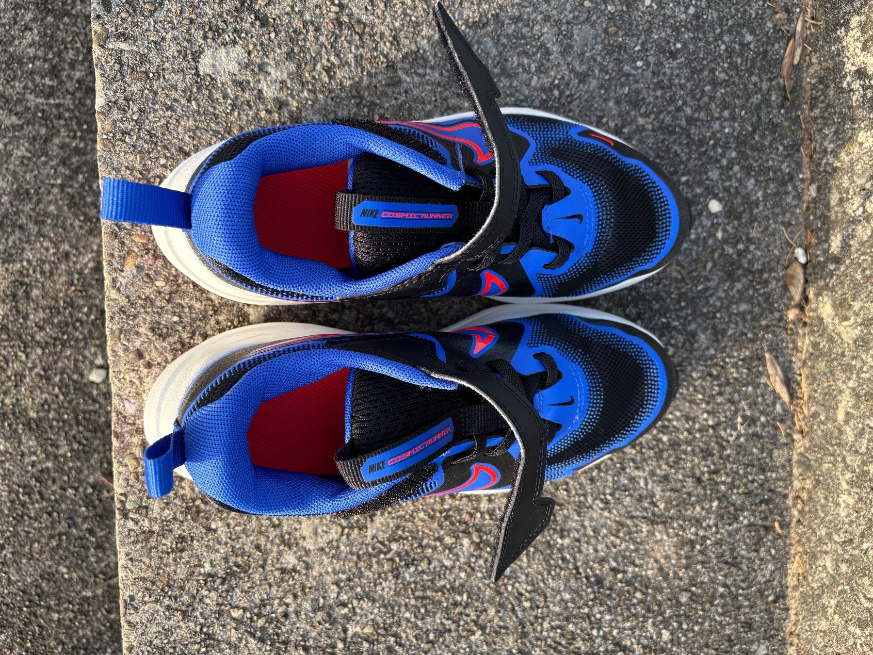 Nike Scarpe da uomo: Laufschuhe/Turnschuhe Nike Grösse 32 – Usato da Pfäffikon ZH venduto da rue78 3
