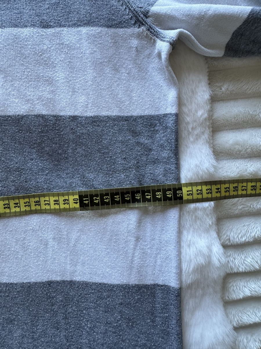 Tommy Hilfiger Maglioni & Felpe: Pull Hilfiger Denim rayé gris/blanc Taille L – Usato da La Tour-de-Peilz venduto da noemieventeonline 5