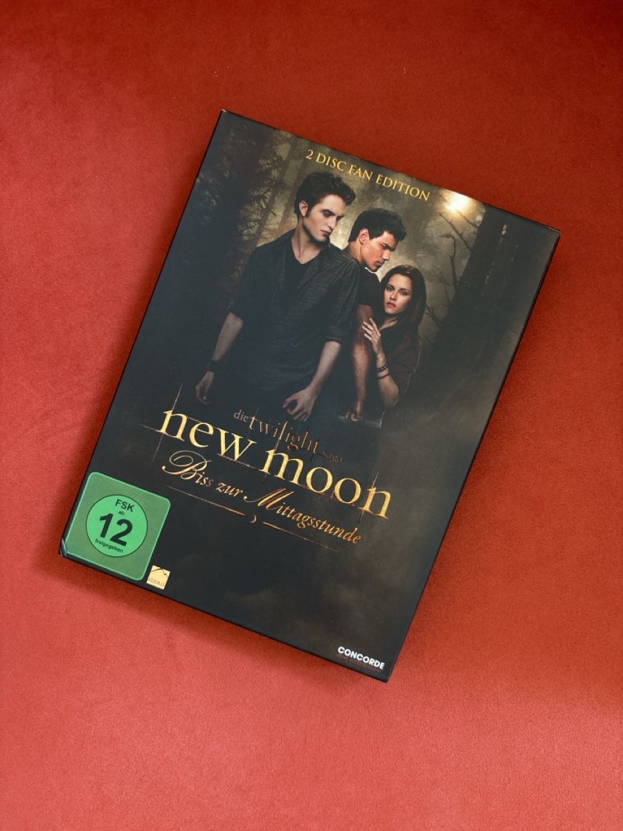 Alle DVDs: Twilight New Moon -  DVD 2 Disc Fan Edition – Gebraucht aus Zürich von kat_k9ry