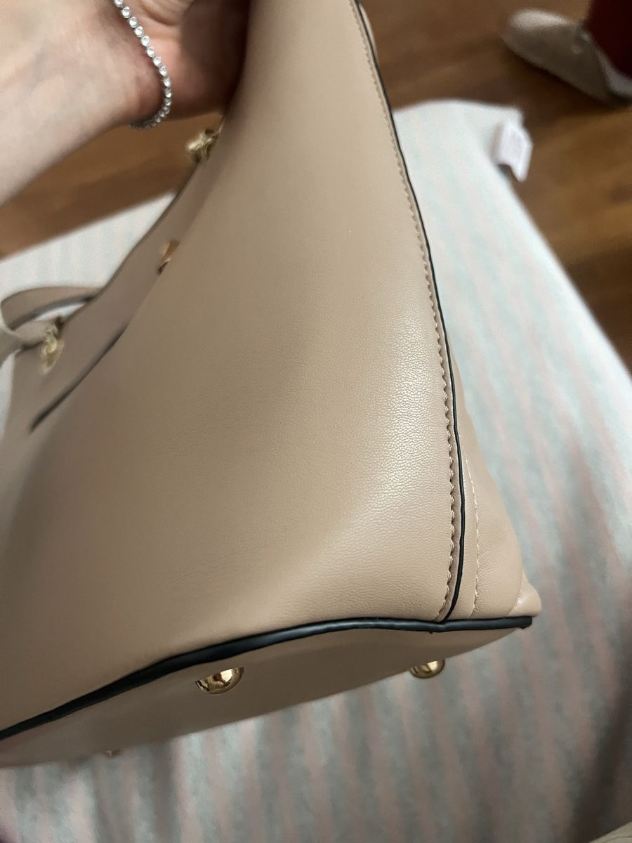 Borse da donna: Neue schicke Tasche – Nuovo e nell'imballaggio originale da Schlieren venduto da kam_85ky 2