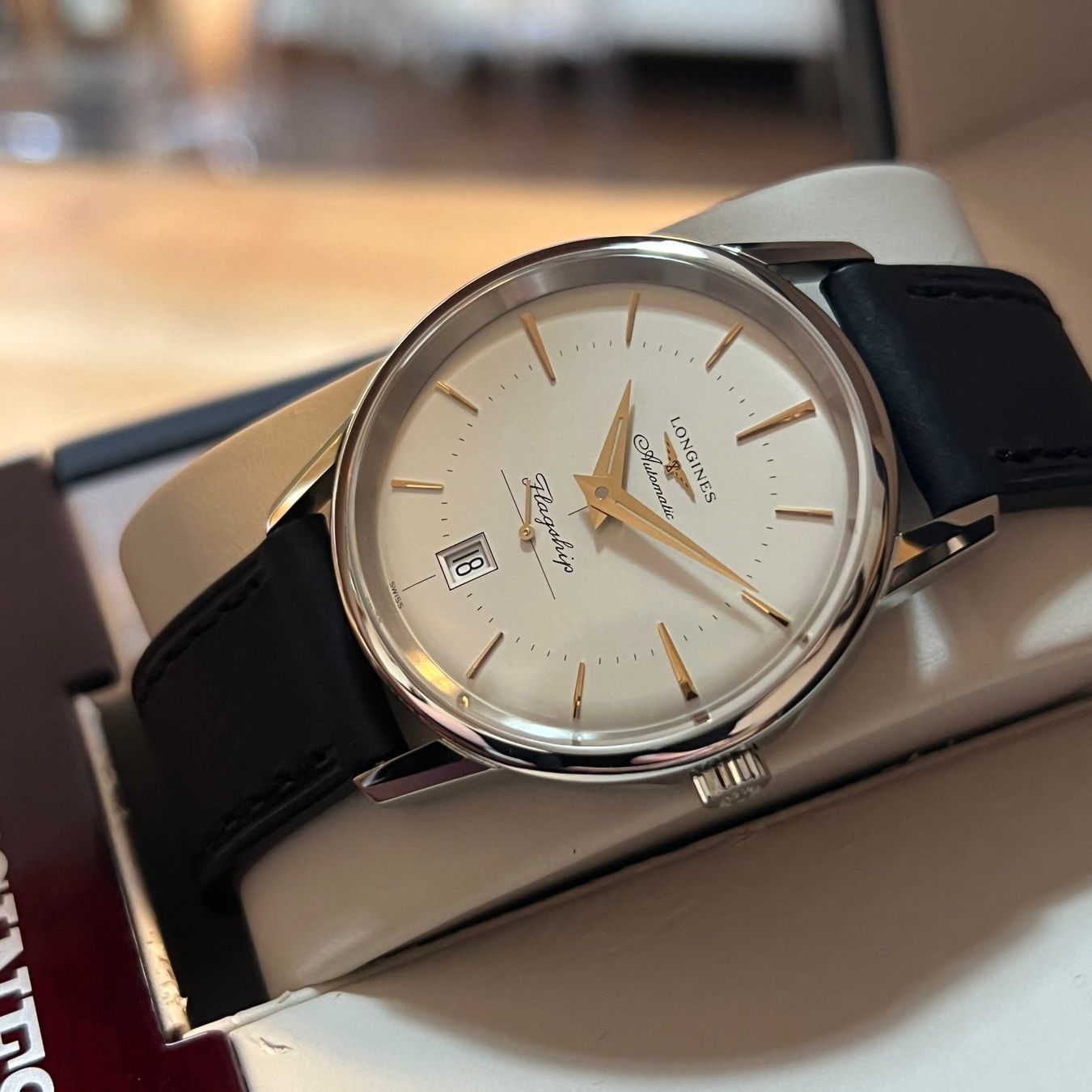 Longines Montres: Longines Flagship Automatic Date Full Set L4.795.4 – D'occasion à Carouge GE par Watchaser 6