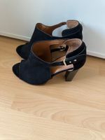 Schwarze H&M Peeptoe High Heels Gr. 40