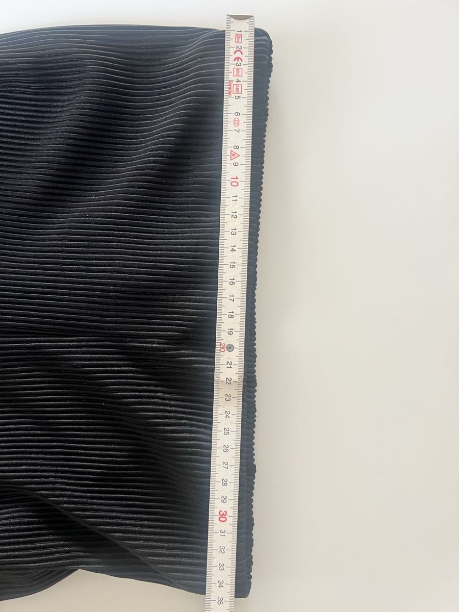 Mango Pantalons: Schwarze Stoffhose – D'occasion à Zürich par caro.ha. 6