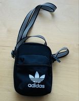 Umhaengetasche Adidas schwarz topp Zustand