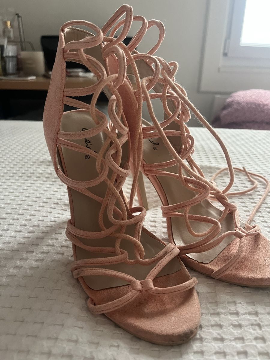 Scarpe da donna: Sandalen mit Absatz, Grösse 37, Pfirsichfarbe – Usato da Arch venduto da sibylle.anne 3