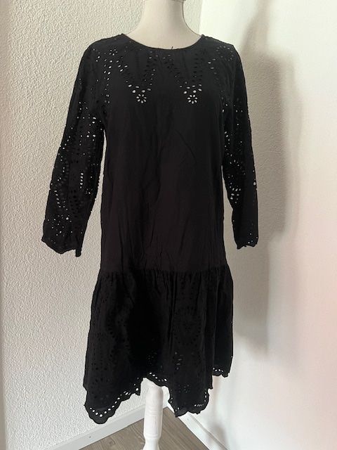 Massimo Dutti Vestiti: Massimo dutti - Angenehmes Kleid Gr S - m – Usato da Neerach venduto da romiping