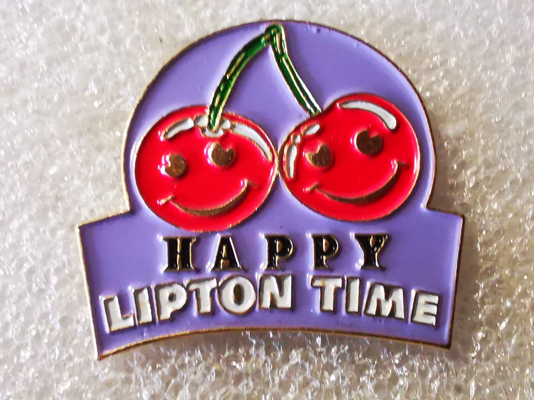 Placchette & Badge: Ansteckpin 153: Happy Lipton Time – Usato da Oppligen venduto da Pin-Fall-Shop
