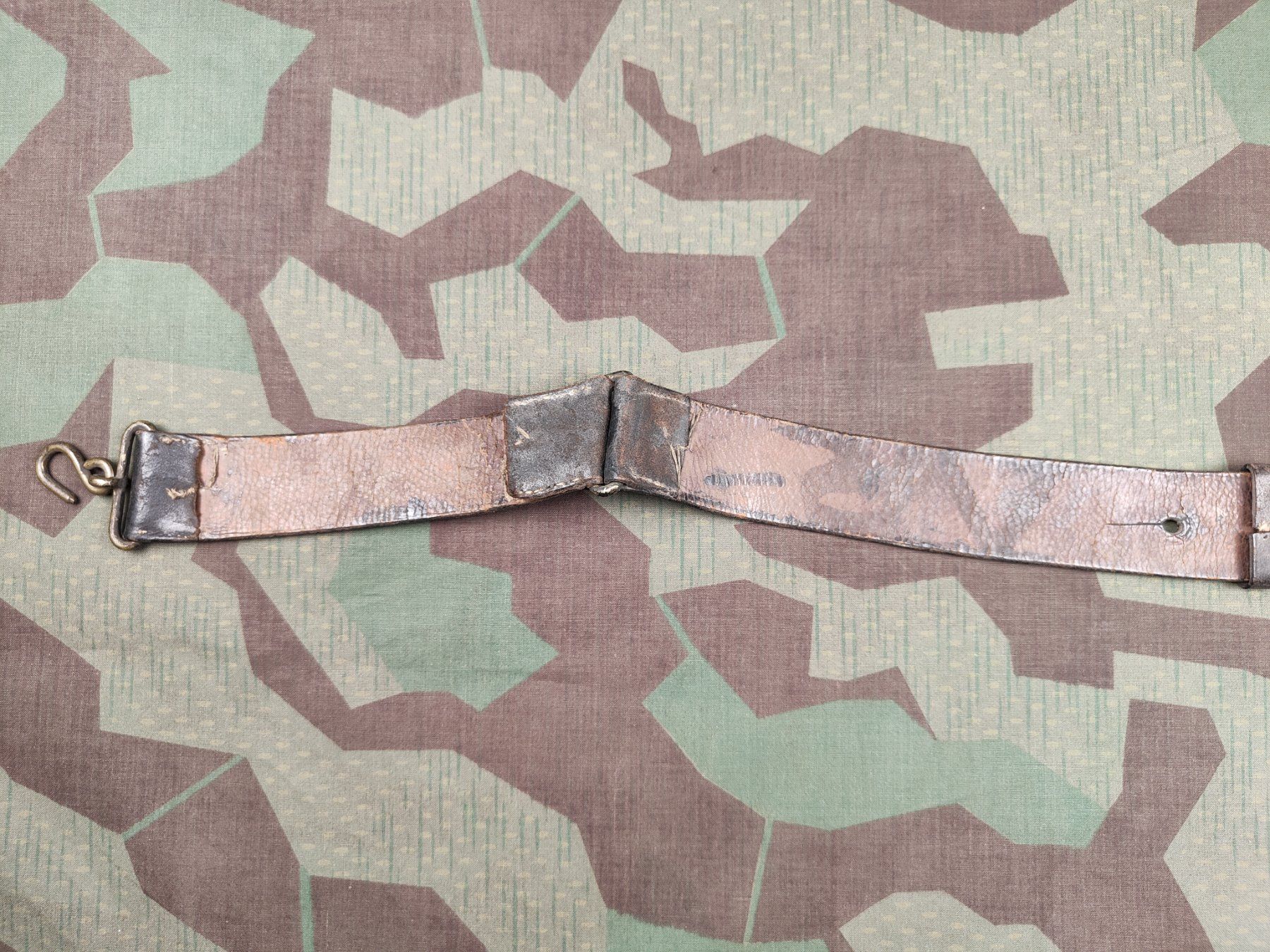 Schweizer Armee Uniformen: Leibgurt Ord. 1861, Variante 1, 85 cm – Gebraucht aus Bauma von SwissMilitaria 5