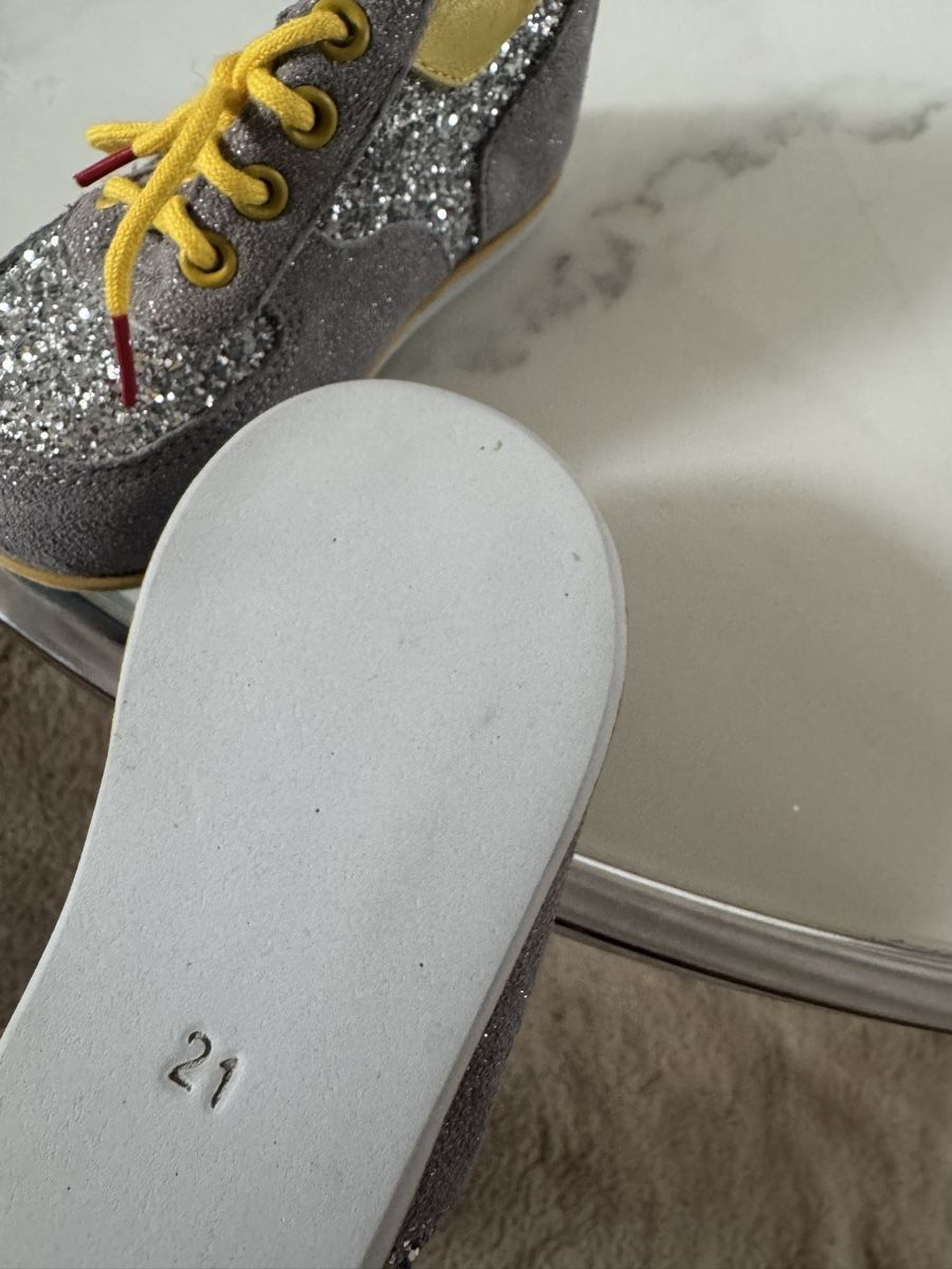 Scarpe per ragazzi: Kinderschuhe Grösse 21 – Nuovo (secondo la descrizione) da Belp venduto da Secondhand11 1