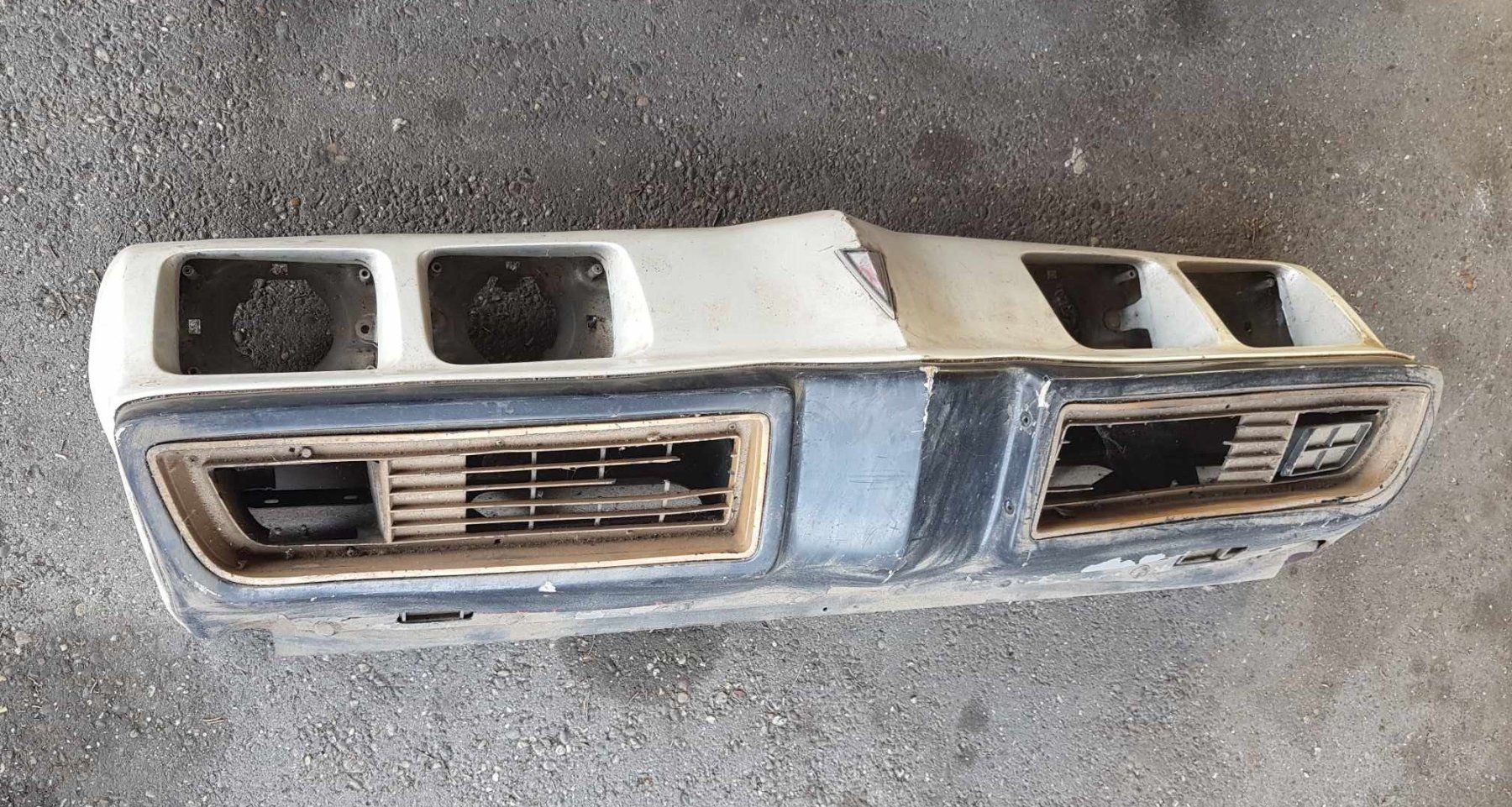 Pontiac Alle Autoersatzteile: Frontmaske Pontiac Trans Am 1980 – Gebraucht aus Niedergösgen von usc_9sk7 1