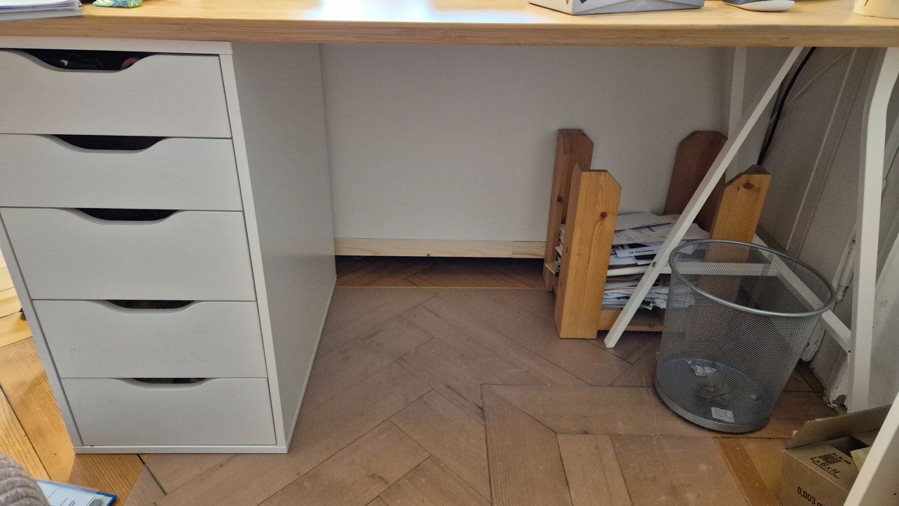 Ikea Altri mobili per ufficio: Tischbein Ikea – Nuovo (secondo la descrizione) da St. Gallen venduto da curry_5 3