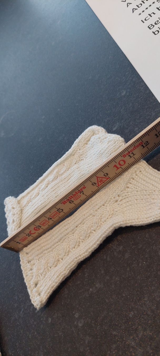 Bambole: 2 paar neue handgestrickte Puppensocken – Nuovo (secondo la descrizione) da Muri AG venduto da nindo1 5